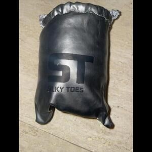 ST Silky Toes Women's‎ Foldable Portable Travel Ballet Flat Shoes Silver M